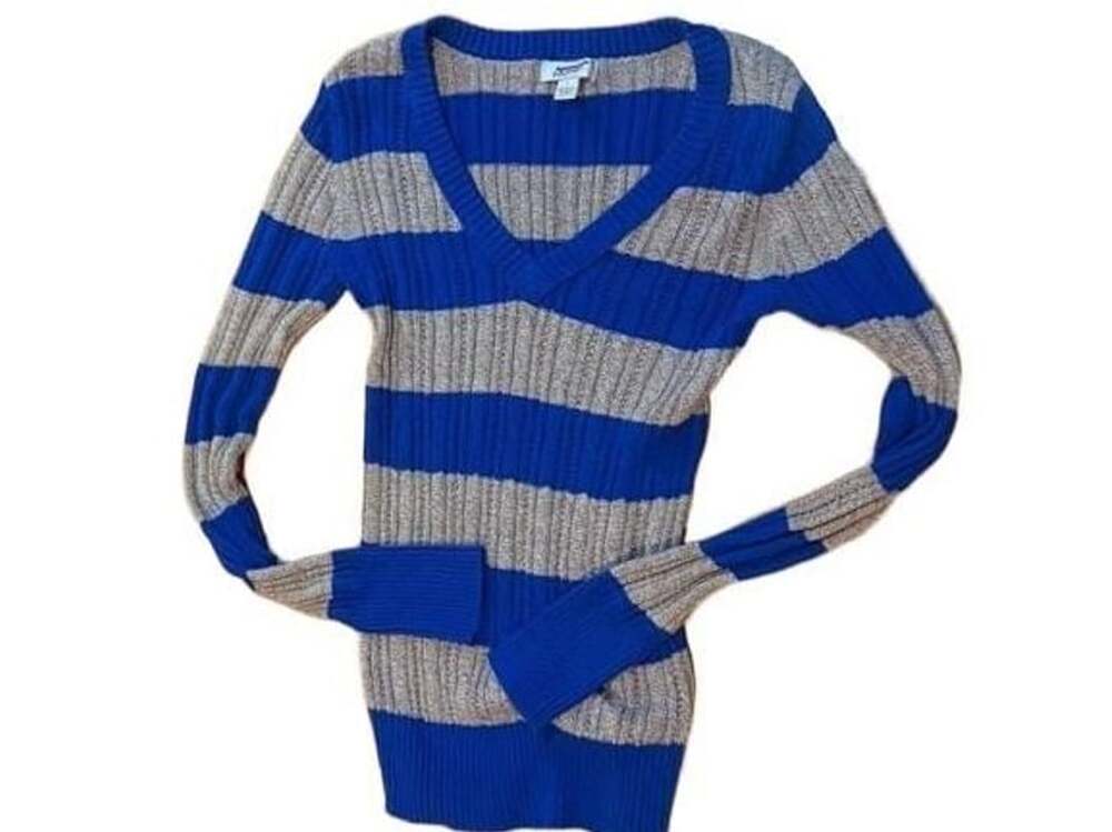 Arizona Jean Co Striped Sweater Size L Blue Grey V-Neck